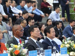 Minister-level roundtable on AI governance held in Ninh Binh