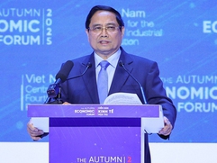 Viet Nam stands ready to become region’s “green–digital laboratory”: Prime Minister