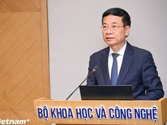 Resolution No.57: People should be put at centre of AI governance