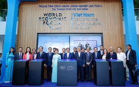 Viet Nam launches Center for Fourth Industrial Revolution