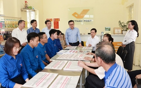 Người dân có thể đọc Dự thảo Văn kiện Đại hội Đảng lần thứ XIV tại hệ thống Bưu điện - Văn hoá xã trên toàn quốc