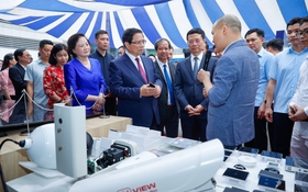 Dự thảo Văn kiện Đại hội XIV của Đảng: Hoàn thiện thể chế, khơi thông động lực KHCN,ĐMST&CĐS cho giai đoạn phát triển mới