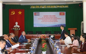 Đại sứ đặc mệnh toàn quyền Cộng hòa Cuba tại Việt Nam tới thăm và làm việc tại Viện Nghiên cứu hạt nhân