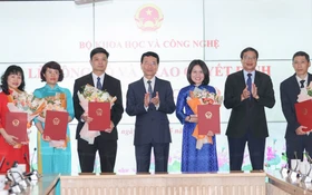 Bộ Khoa học và Công nghệ bổ nhiệm lãnh đạo tại 5 đơn vị trực thuộc