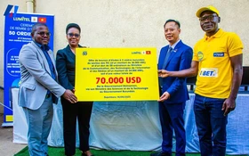 Việt Nam hỗ trợ Burundi phát triển công nghệ số