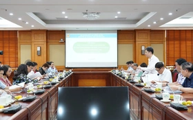 Chiến lược phát triển đội ngũ trí thức: Định vị lại lực lượng sản xuất đặc biệt trong thời kỳ mới