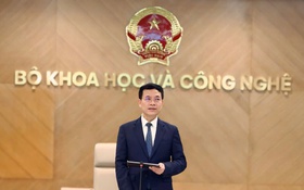 Bộ trưởng Nguyễn Mạnh Hùng: Mỗi cán bộ phải lấy công việc làm nền tảng phát triển