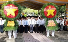 Bộ KH&CN dâng hương tưởng niệm anh hùng liệt sĩ ngành Bưu điện