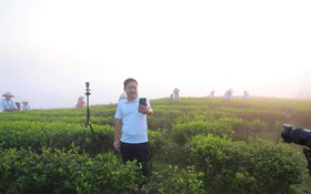 Bí thư Long Cốc kể chuyện bằng công nghệ số