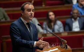 Pháp chính thức hồi sinh điện hạt nhân