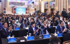 Chuyển từ ưu tiên hạ tầng sang khai thác dữ liệu và trí tuệ nhân tạo