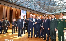 Việt Nam thúc đẩy các dự án khí LNG với Nga