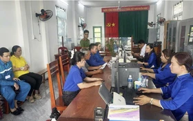 Từ phong trào Bình dân học vụ số, Khánh Hòa đưa khoa học và công nghệ đến gần người dân