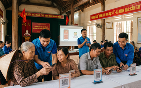 Xã Minh Hóa: Khi "Bình dân học vụ số" trở thành nhịp cầu đưa người dân vào kỷ nguyên mới