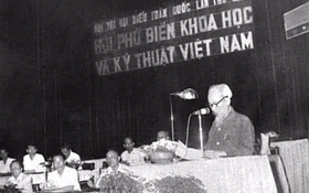 Tư tưởng Hồ Chí Minh soi đường cho hành trình chuyển đổi số quốc gia