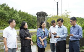Gỡ điểm nghẽn hạ tầng, xóa vùng lõm sóng ở cơ sở