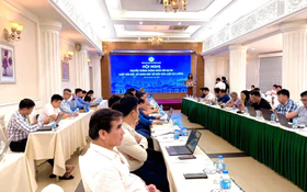 Gỡ vướng thủ tục, tăng quyền chủ động cho doanh nghiệp