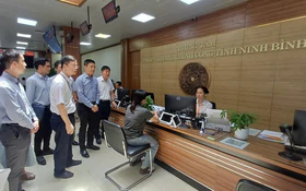 Ninh Bình tăng tốc 100 ngày xử lý các điểm nghẽn chuyển đổi số phục vụ người dân và doanh nghiệp