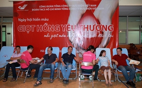 Bưu điện Việt Nam tổ chức ngày hội hiến máu nhân đạo