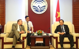 Bộ trưởng Trương Minh Tuấn tiếp Đại sứ Hungary