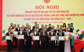Đảng bộ Tổng công ty Bưu điện Việt Nam nhận Bằng khen về thành tích học tập và làm theo Bác giai đoạn 2017-2020