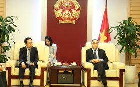 Thứ trưởng Phan Tâm làm việc với Tổng Giám đốc Tổ hợp Samsung Việt Nam về tiêu chuẩn kỹ thuật quốc gia