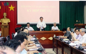 Dự thảo Báo cáo Chính trị Đại hội 13 được chuẩn bị trong 2 năm