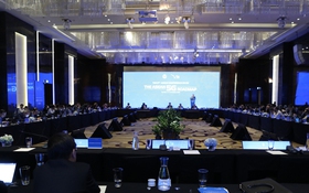 ASEAN officials, experts discuss 5G deployment trends