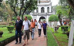 KHCN “bệ đỡ” cho du lịch 4.0 của Hà Nội