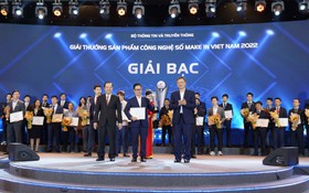 MoMo nhận cú đúp Sản phẩm số xuất sắc Make in Viet Nam 2022