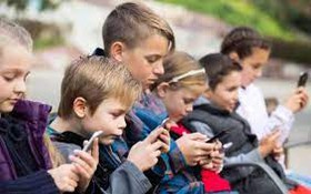 Đạo luật dịch vụ số của EU giúp trẻ em an toàn hơn trên Internet như thế nào?