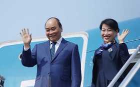 Chủ tịch nước và Phu nhân bắt đầu thăm cấp Nhà nước tới Singapore