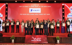 VNPT và VinaPhone tiếp tục lọt top 10 công ty CNTT - viễn thông uy tín năm 2022