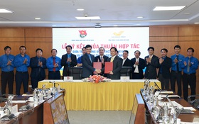 Trung ương Đoàn TNCS Hồ Chí Minh và Tổng công ty Bưu điện Việt Nam kí kết hợp tác về chuyển đổi số cho thanh niên toàn quốc