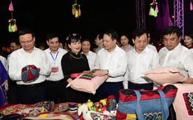 Trên 250 gian hàng tham gia Hội chợ thương mại – du lịch Tuyên Quang năm 2023