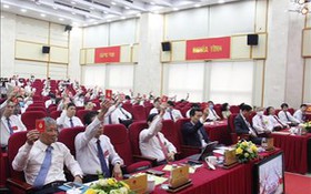 Thứ trưởng Phạm Anh Tuấn giữ chức Bí thư Đảng ủy Bộ TT&TT nhiệm kỳ 2020 - 2025