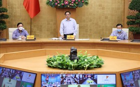 Thủ tướng họp trực tuyến với hơn 9000 xã, phường