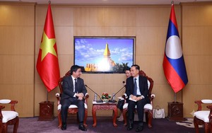 Viet Nam, Laos foster cooperation in science, technology, innovation, and education