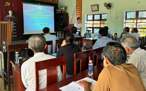 Công nghệ vi sinh giúp chủ động kiểm soát môi trường nuôi tôm