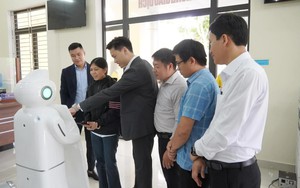 Khi robot AI làm "trợ lý" hành chính