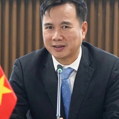 New President of Viet Nam National University, Ha Noi appointed
