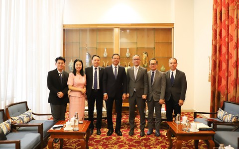 Viet Nam – APO: Joining hands to drive productivity breakthroughs in the AI era