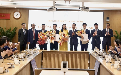 Bộ KH&CN công bố các quyết định về công tác cán bộ