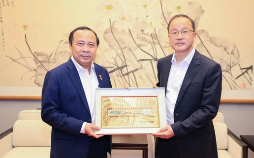 Bộ trưởng Vũ Hải Quân làm việc với Đại học Bắc Kinh, thúc đẩy hợp tác công nghệ