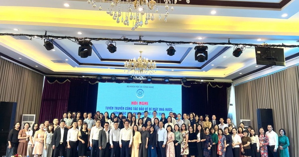 Hội nghị tập huấn công tác Văn thư, Lưu trữ và Bảo vệ bí mật nhà nước năm 2025: Nâng cao nhận thức, chuẩn hóa nghiệp vụ trong kỷ nguyên số