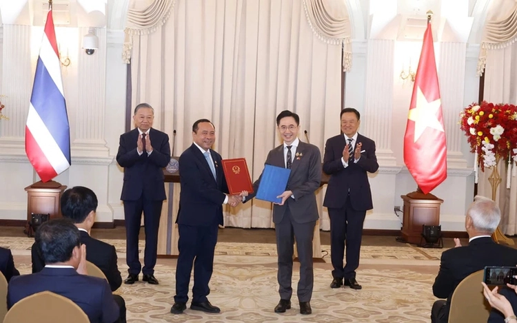 Viet Nam - Thailand promote implementation of agreement on science, technology and innovation cooperation