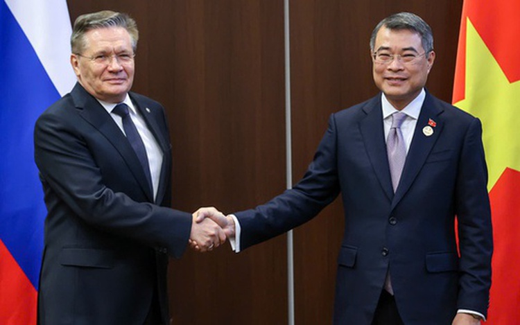 Rosatom stands ready to support Viet Nam in developing nuclear industry