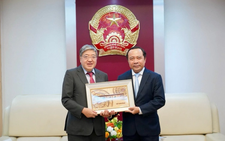 Bộ KH&CN và OECD thúc đẩy hợp tác về đổi mới sáng tạo, dữ liệu và chuẩn bị cho APEC 2027