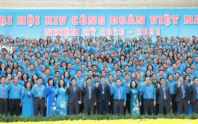Thứ trưởng Phạm Đức Long: Rút ngắn khoảng cách với người lao động bằng "một nút chạm"