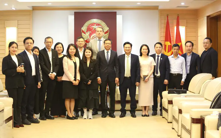 Xây dựng hệ sinh thái bán dẫn đồng bộ, đưa doanh nghiệp Việt tham gia sâu chuỗi giá trị toàn cầu